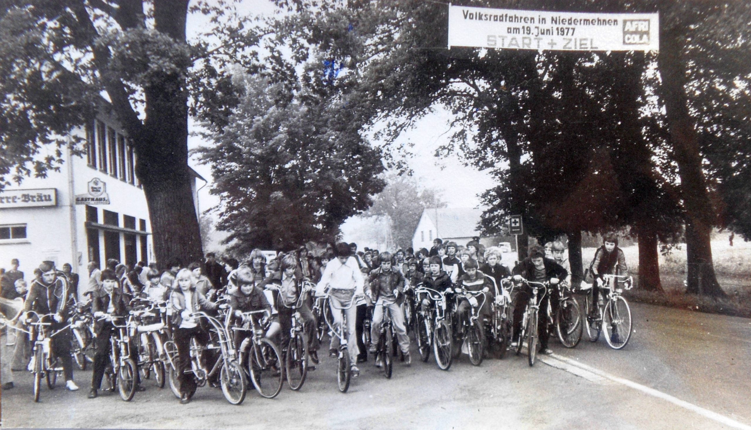 Mehr als 600 Radler starteteten bei der sechsten Austragung 1977.