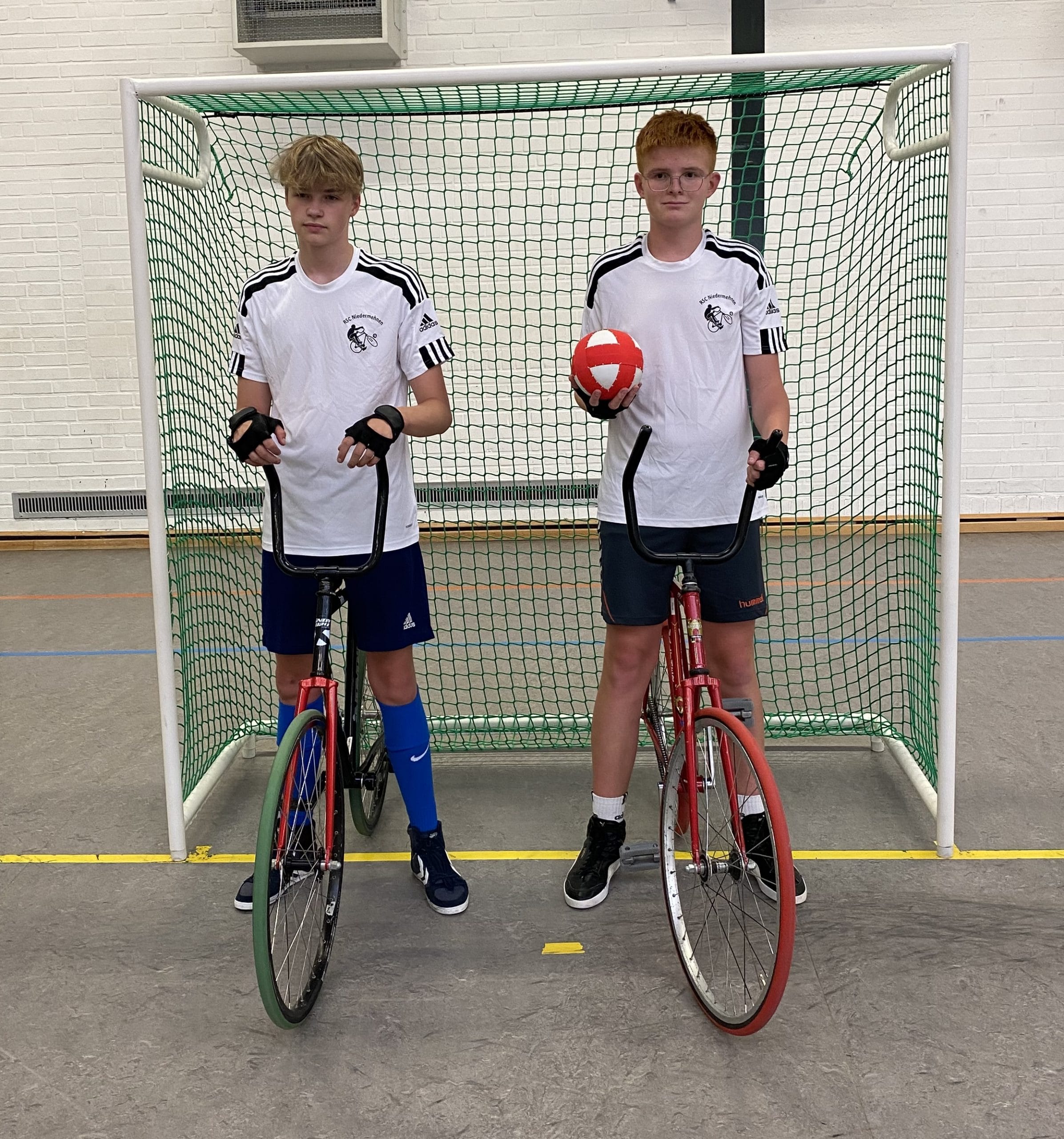 U17 Emillian Bouwhuis und Mattis Wilke